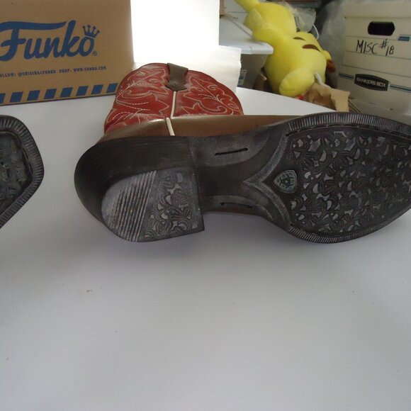 Ariat Womens Square Toe Western Cowboy Boots Sz 7B Red/Brown Pull On - Picture 8 of 11